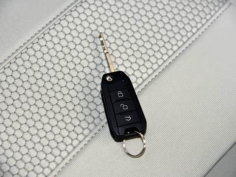 2017�� EU260 ��;plus��