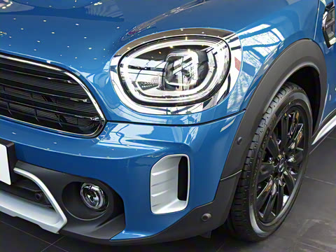 2021�� 1.5T COOPER ALL4 ���ͼ�