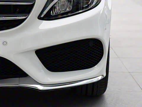 2017�� �Ŀ� C 180 ���нγ�