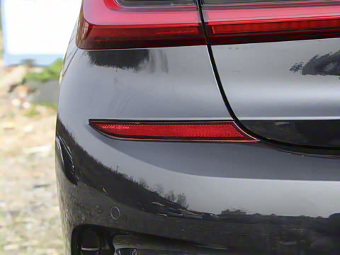 2021�� �Ŀ� 325i M�˶���ҹ��װ