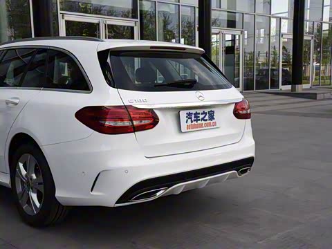 2017�� �Ŀ� C 180 ���нγ�