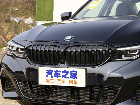 2021�� �Ŀ� 325i M�˶���ҹ��װ