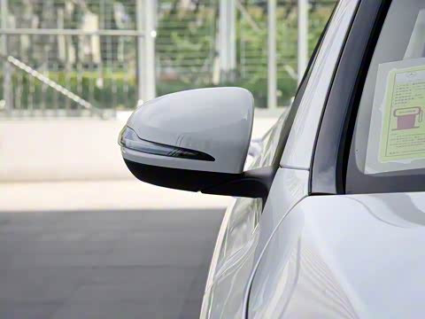 2017�� �Ŀ� C 180 ���нγ�