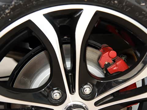 2017�� 1.6L �Զ�������