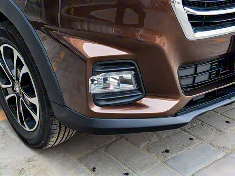 2018�� 1.5T �ֶ���Ӣ�� ��V