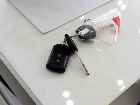 2017�� 1.5G CVT�Ŷ��촰��