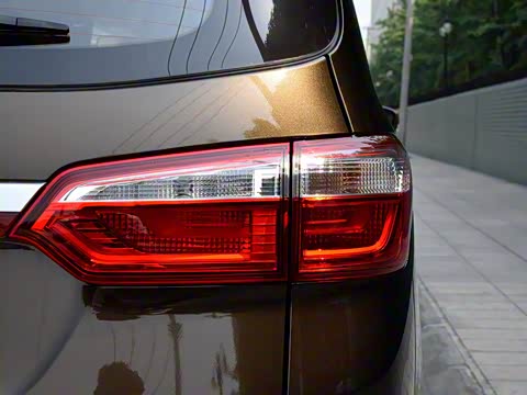 2017�� 1.6L �ֶ��Ҹ���