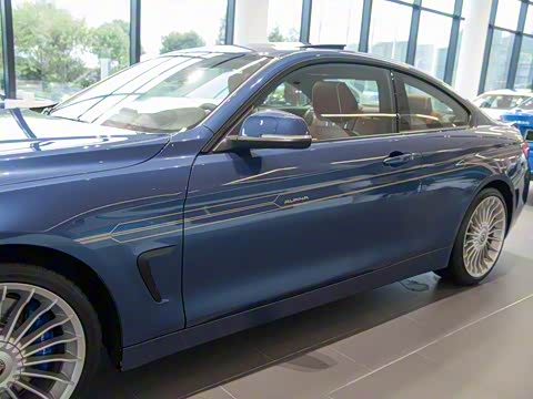 2016�� B4 BITURBO Coupe