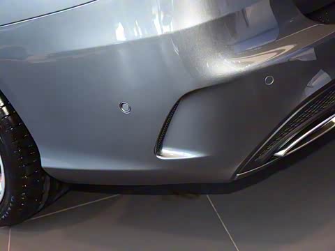 2017�� C 200 ���нγ�