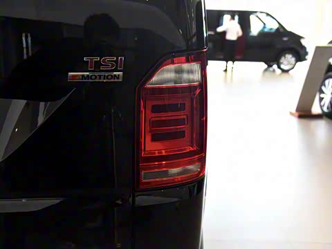 2017�� 2.0TSI ���������� 7��