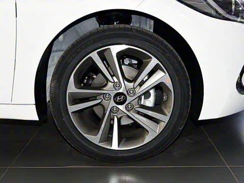 2016�� 1.6L �Զ����š��콢��