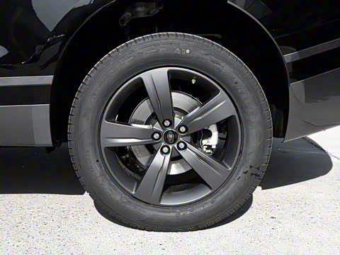 2017�� P380 R-DYNAMIC S