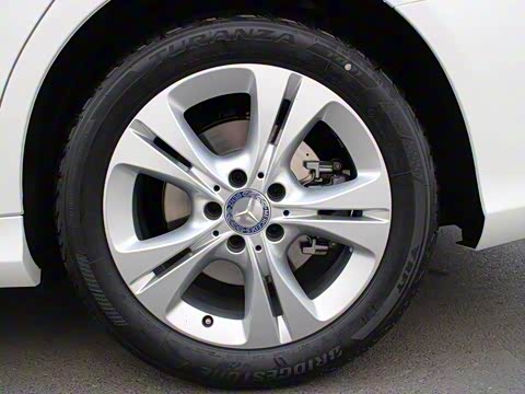 2017�� C 180 ���нγ�