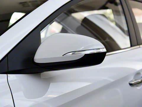 2016�� 1.6L �Զ����š��콢��