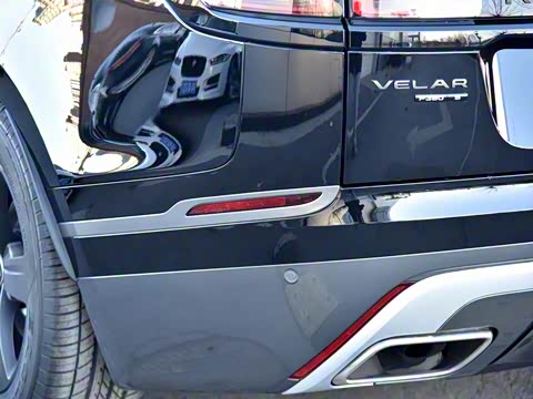 2018�� P380 R-DYNAMIC S