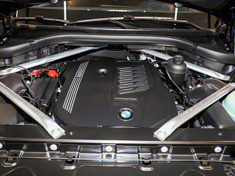 2021�� xDrive40i ������M�˶���װ