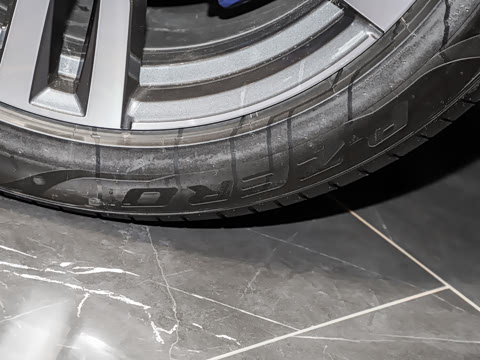 2021�� xDrive40i ������M�˶���װ