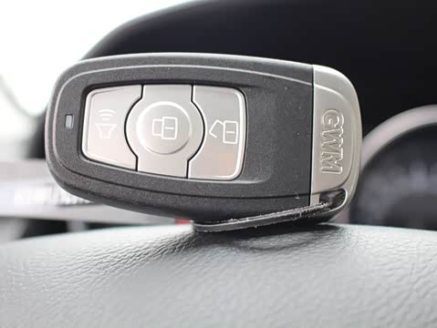 2017�� ��� �˶��� 2.0T ���� �ֶ�������Ӣ�� ��IV