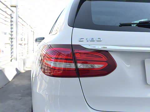 2017�� C 180 ���нγ�