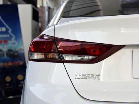 2016�� 1.6L �Զ����š��콢��