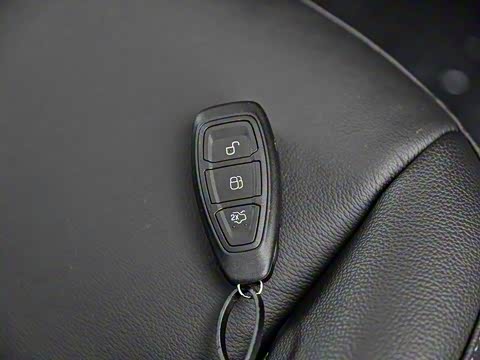 2018�� EcoBoost 180 ����������