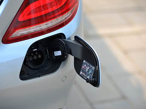 2016�� S 500 e L