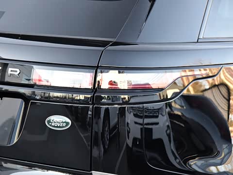 2018�� P380 R-DYNAMIC S