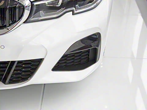 2021�� �Ŀ�� 320Li M�˶���װ