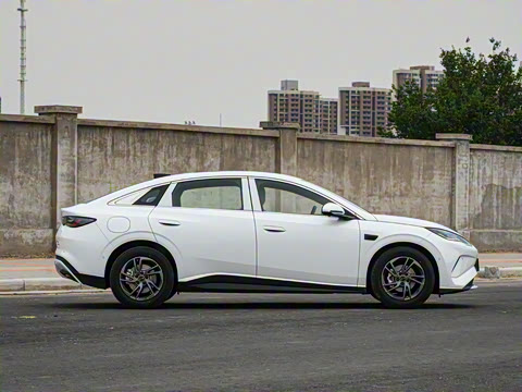 2025�� EV 545KM������