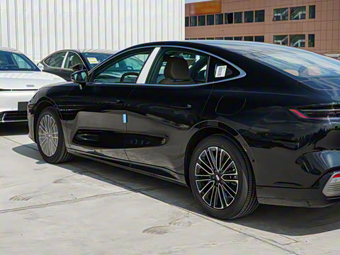 2025�� 60km EM-i ������