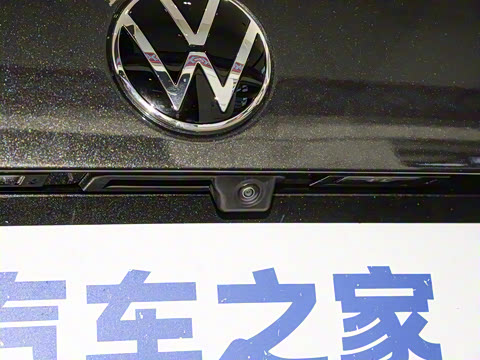 2025�� �Ŀ�� 300TSI DSG׿Խ��