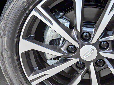 2026�� ��4�� 400������ 1.5L CVT��Խ��