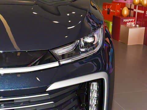 2025�� 300T �����ǹ��