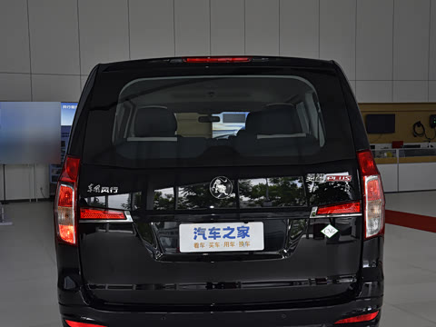 2025�� 2.0L �ֶ�������CNG 7��