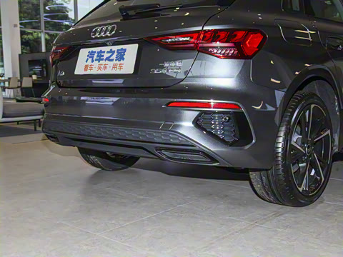 2023�� Sportback 35 TFSI ʱ���˶���