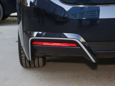 2024�� eDrive 40 L ��ҹ��װ