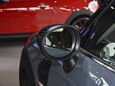 2022�� 1.5T COOPER ALL4 ���ͼ�