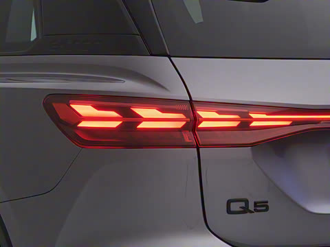 2023�� 50 e-tron quattro ��ҫ�� Ӱ��ʿ��