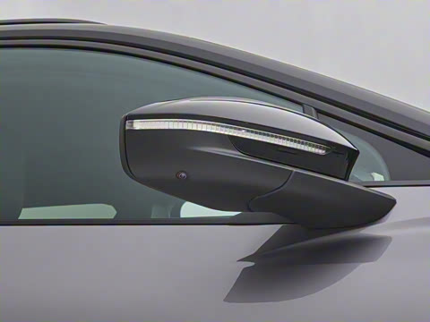 2023�� 50 e-tron quattro ��ҫ�� Ӱ��ʿ��