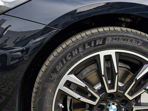 2025�� 530Li xDrive ������װ