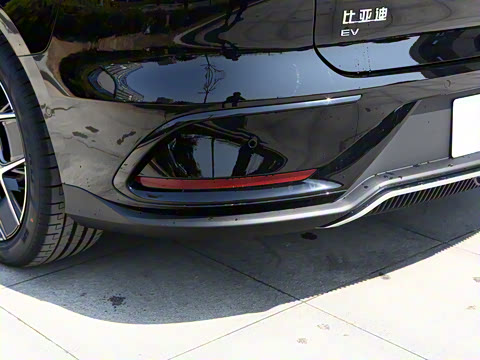 2023�� EV �ھ��� 715KMǰ���콢��