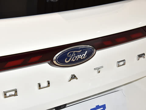 2023�� EcoBoost 225 ������PLUS 7����2/2/3��