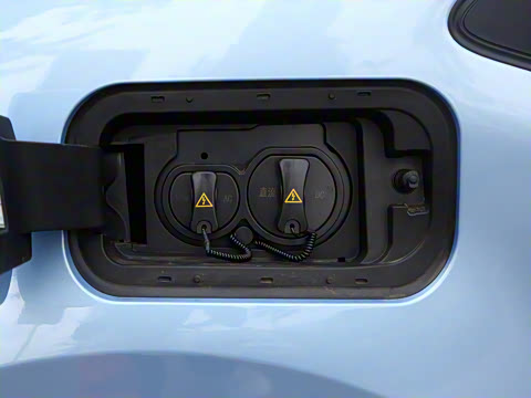 2021�� 302km ������ 30.2kWh