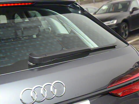 2023�� allroad quattro 55 TFSI ����ԽҰ��