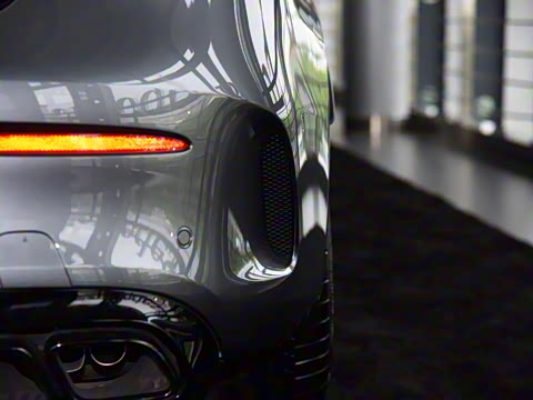 2021�� AMG C 63 ���ܳ�