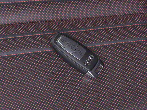 2023�� 50 e-tron quattro ��ҫ�� Ӱ��ʿ��