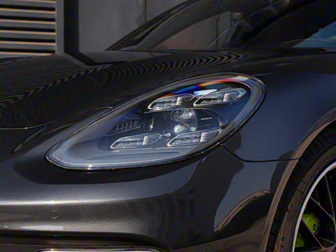 2023�� �Ŀ� Panamera 4 E-Hybrid �����ӳ������ 2.9T