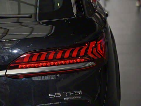 2020�� 55 TFSI quattro S line�˶���