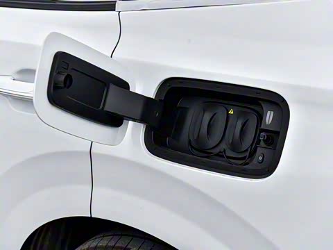 2025�� 117km ��ΪPLUS��