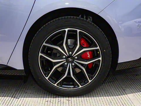 2025�� ���� 650Pro�캽��